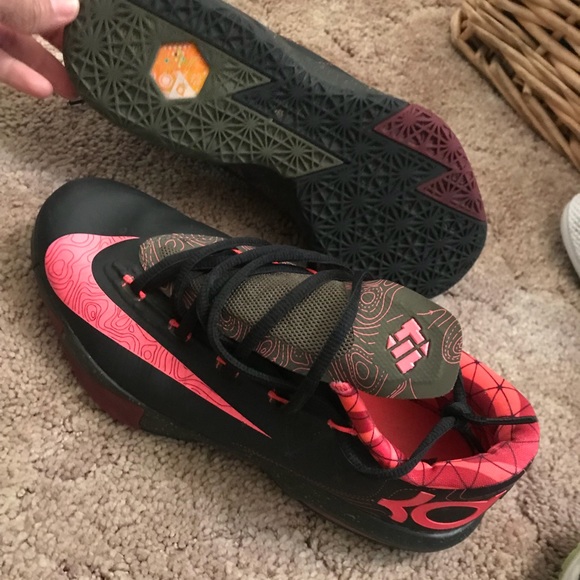 Nike Shoes - Kevin’s Durant 7’s Basketball shoes Nike Shoes - Kevin’s Durant 7’s Basketball shoes